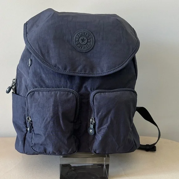Kipling | Bags | Nwot Kipling Fiona Dual Front Pockets  display picture 1